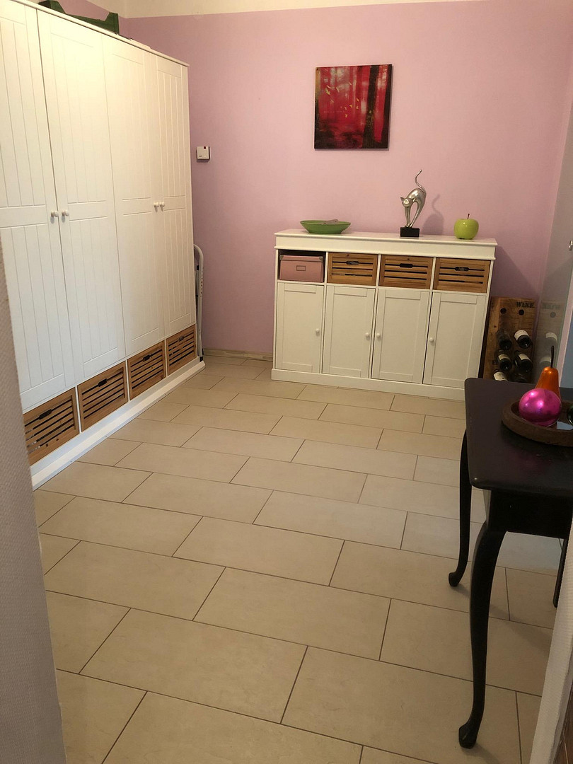 Traumhaftes Zuhause mit Pool, Photovoltaik & viel Potenzial – sofort bezugsfertig! – Maxdorf – Vorschaubild 5