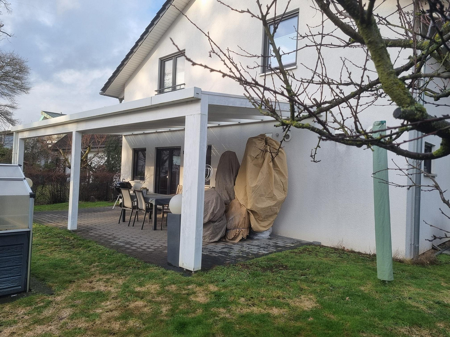 Energieeffizientes Einfamilienhaus mit Einliegerwohnung (232 m²) in Hannover-Bothfeld – Hannover(Bothfeld) – Vorschaubild 2