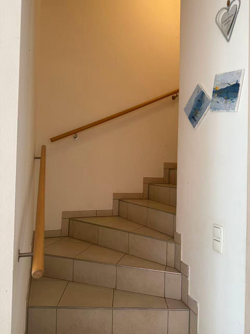 Neuwertiges Reiheneckehaus (Erstbezug 2011) in Buchloe von Privat zum Kauf – Buchloe(Lindenberg) – Vorschaubild 5