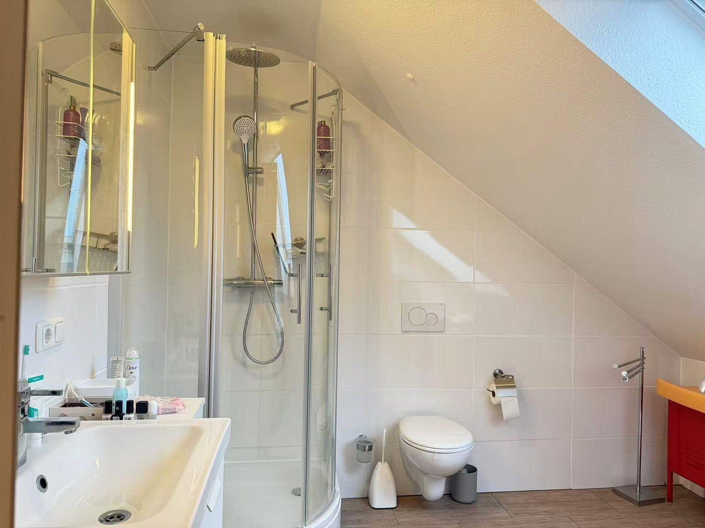 Neuwertiges Reiheneckehaus (Erstbezug 2011) in Buchloe von Privat zum Kauf – Buchloe(Lindenberg) – Vorschaubild 3