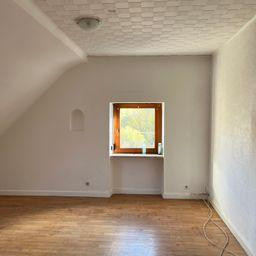 Dachgeschosswohnung mit Balkon und neu saniertem Badezimmer – Auf der Adt 10, 66130 Saarbrücken(Fechingen) – Vorschaubild 14