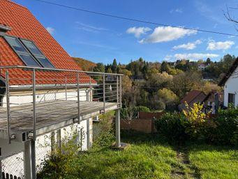 Dachgeschosswohnung mit Balkon und neu saniertem Badezimmer – Auf der Adt 10, 66130 Saarbrücken(Fechingen) – Vorschaubild 2
