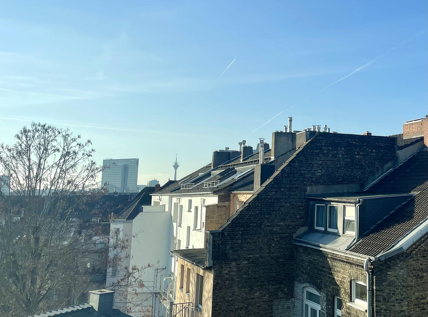 Neubau trifft Stilaltbau: Erstbezug exklusive 5-Zimmer Penthousemaisonette m. Aufzug – Schinkelstr. 80, 40211 Düsseldorf(Pempelfort) – Vorschaubild 5