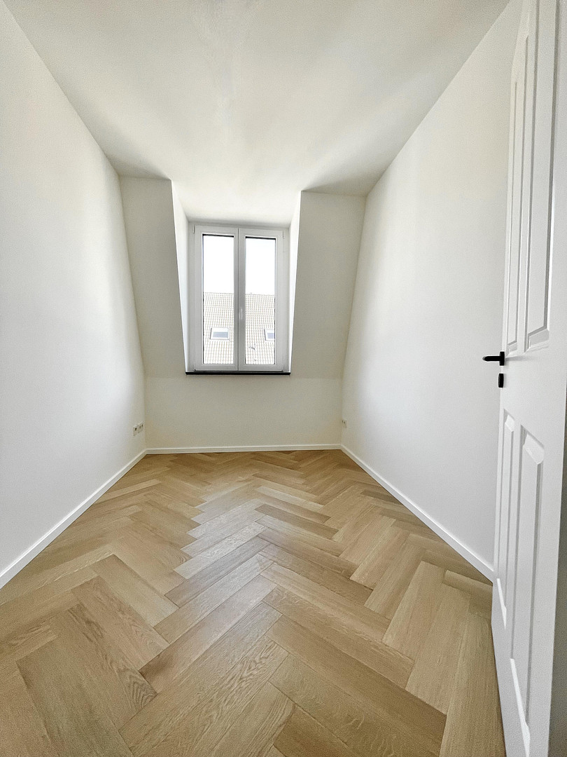 Neubau trifft Stilaltbau: Erstbezug exklusive 5-Zimmer Penthousemaisonette m. Aufzug – Schinkelstr. 80, 40211 Düsseldorf(Pempelfort) – Vorschaubild 8