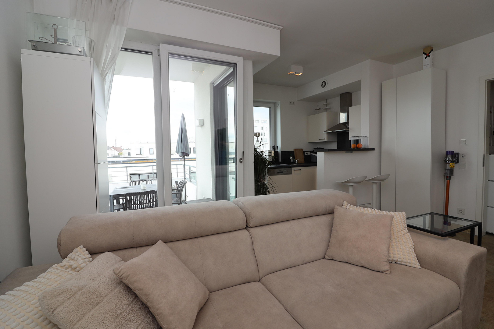 Lichtdurchflutete Wohnung mit Dachterrasse im Candis Quartier – Edith-Stein-Str.34, 93055 Regensburg(Ostenviertel) – Vorschaubild 8