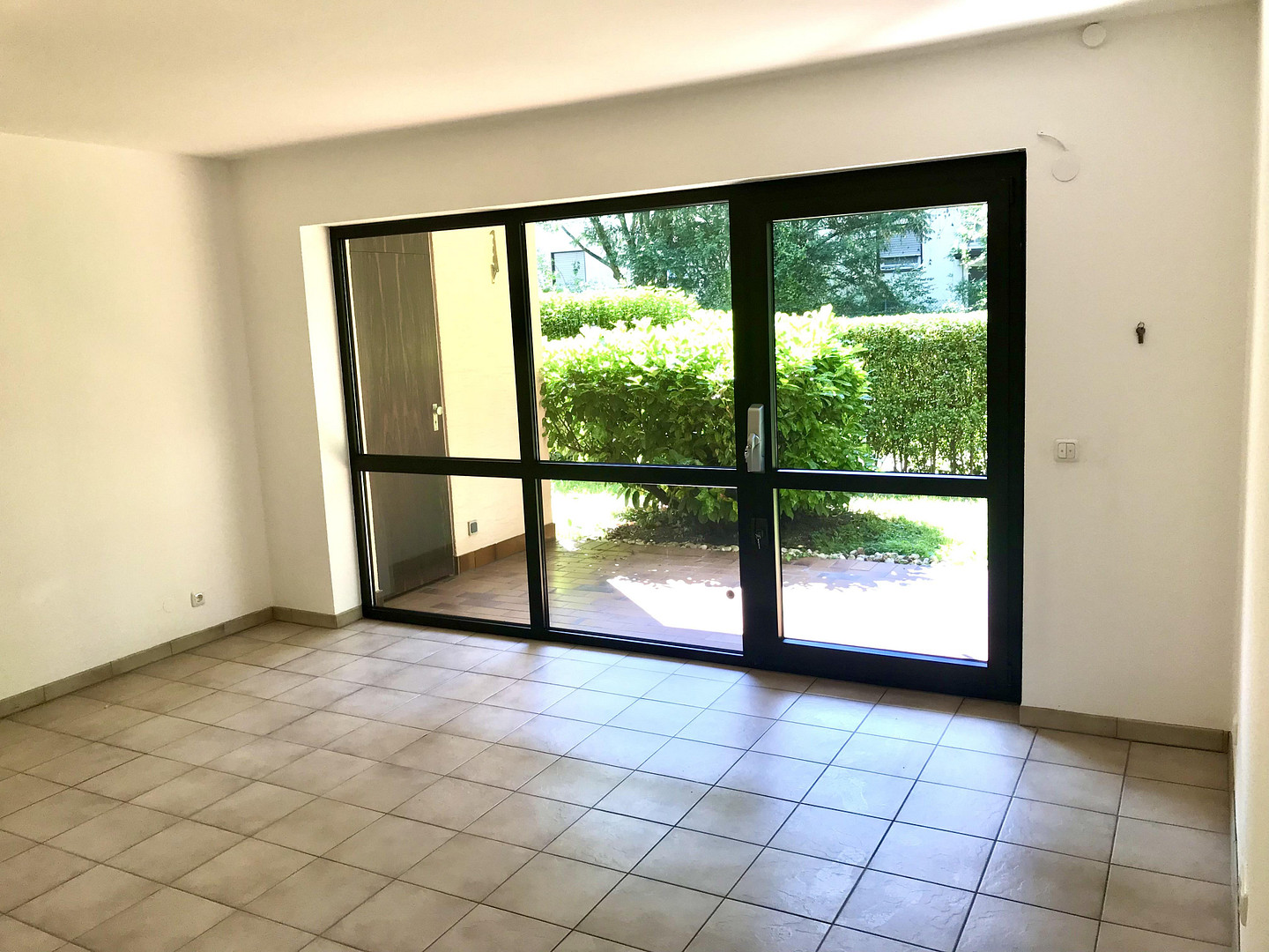 Die ideale 2-Zi.-Wohnung in FFM-Hausen – Kleine Nelkenstraße 36, 60488 Frankfurt am Main(Hausen) – Vorschaubild 4