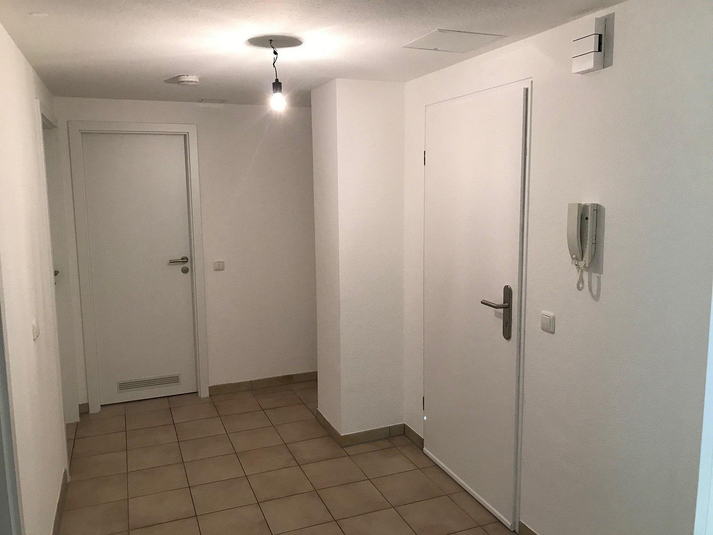 Die ideale 2-Zi.-Wohnung in FFM-Hausen – Kleine Nelkenstraße 36, 60488 Frankfurt am Main(Hausen) – Vorschaubild 6