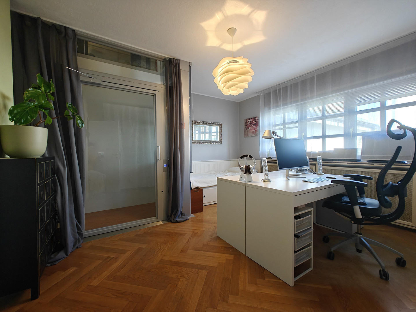 Exklusives Zweifamilienhaus Glashütten: Pool, Blick, barrierefrei – nur 30 Min. von FFM & Wiesbaden – Glashütten – Vorschaubild 28