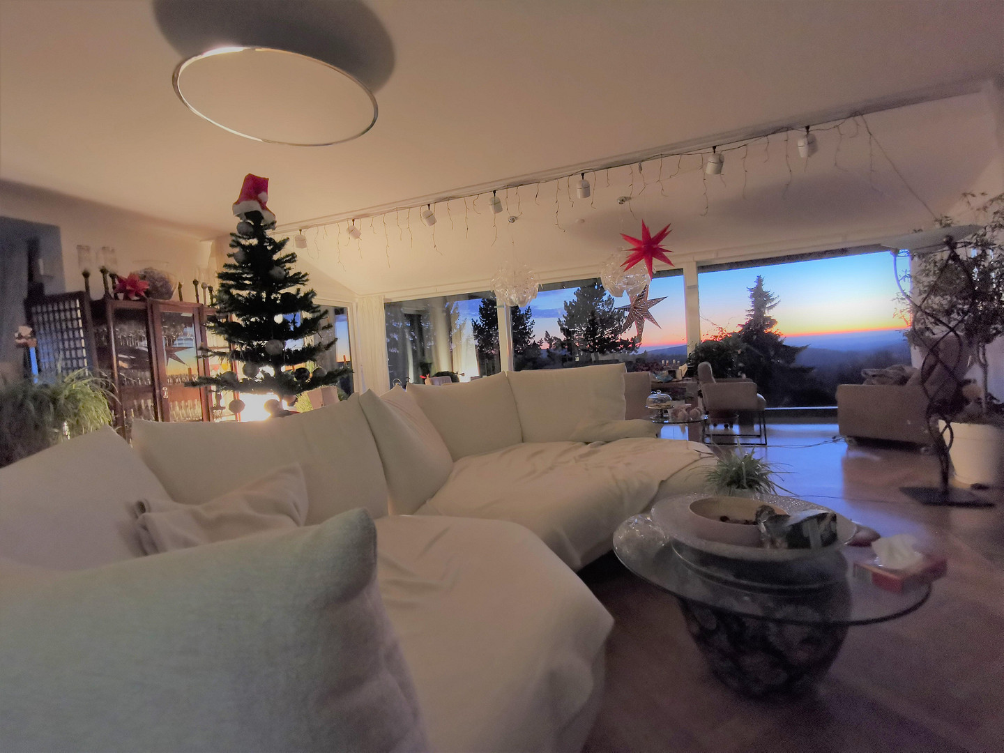 Exklusives Zweifamilienhaus Glashütten: Pool, Blick, barrierefrei – nur 30 Min. von FFM & Wiesbaden – Glashütten – Vorschaubild 40