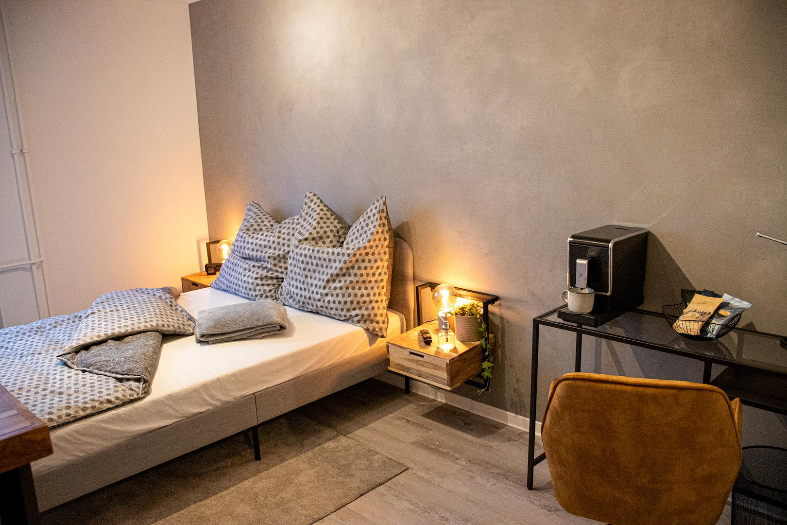 ***Möbliertes City-Apartment im Zentrum Mannheim Quadrate mit starker Rendite*** – L2 9, 68161 Mannheim – Vorschaubild 2