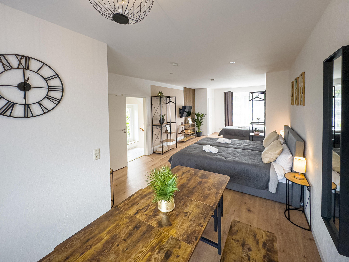 Modernisiertes Endreihenhaus mit 2 Bädern und 2 Loggien – ideal für Eigennutzer oder Kapitalanleger – Grambker Heerstraße 118A, 28719 Bremen(Burg-Grambke) – Vorschaubild 2