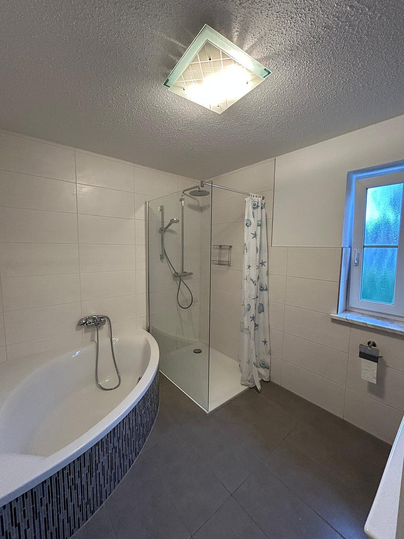 Reserviert ! Helles Haus, sofort bezugsbereit in Solln – Wolfratshauser Str. 203a, 81479 München(Solln) – Vorschaubild 7