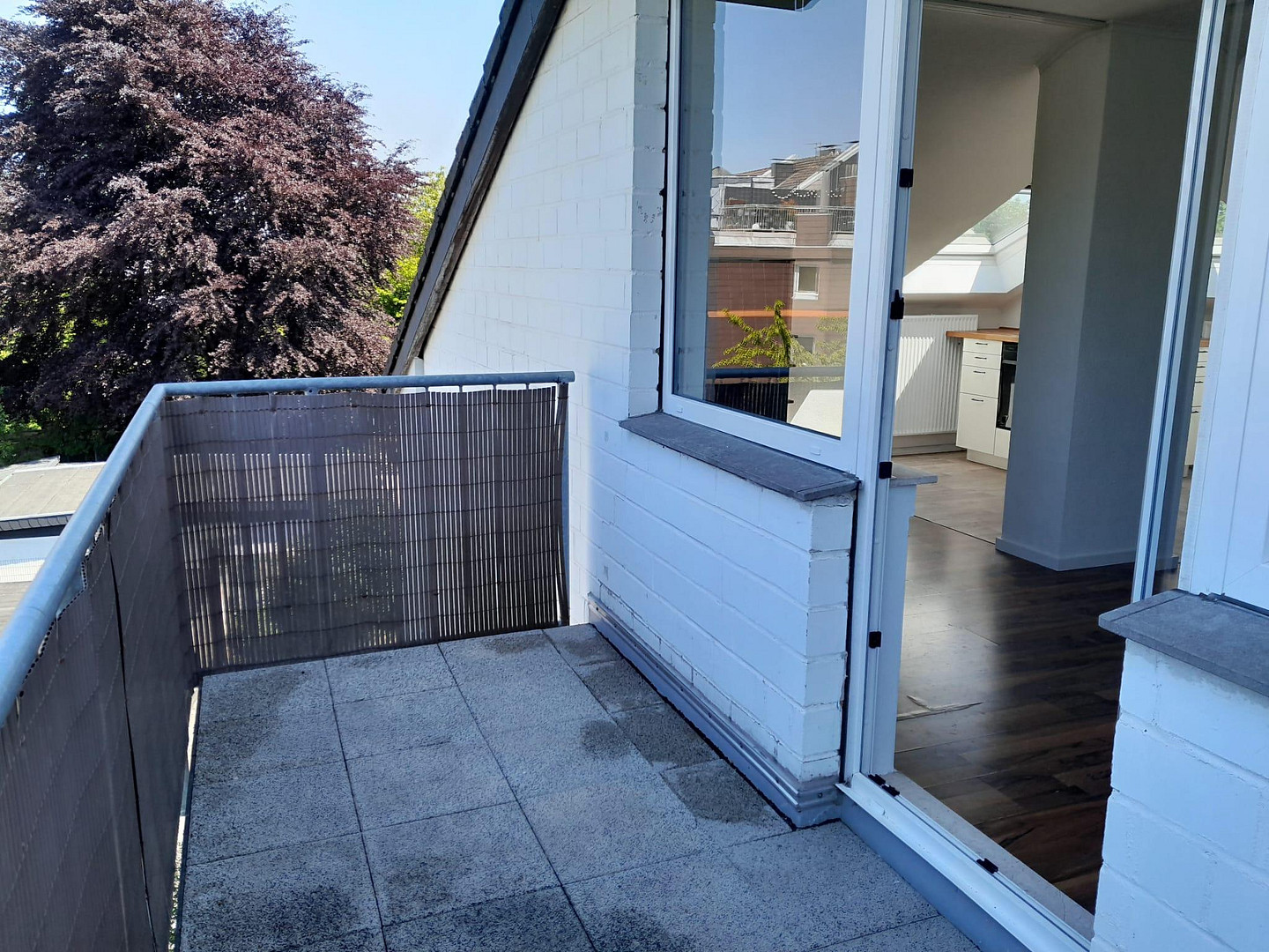 6 Gehminuten zum Westpark - renovierte  Whg 2. OG - Balkon u. Küche - im Grünen, ruhige Lage – Vaalser Str. 147, 52074 Aachen – Vorschaubild 2