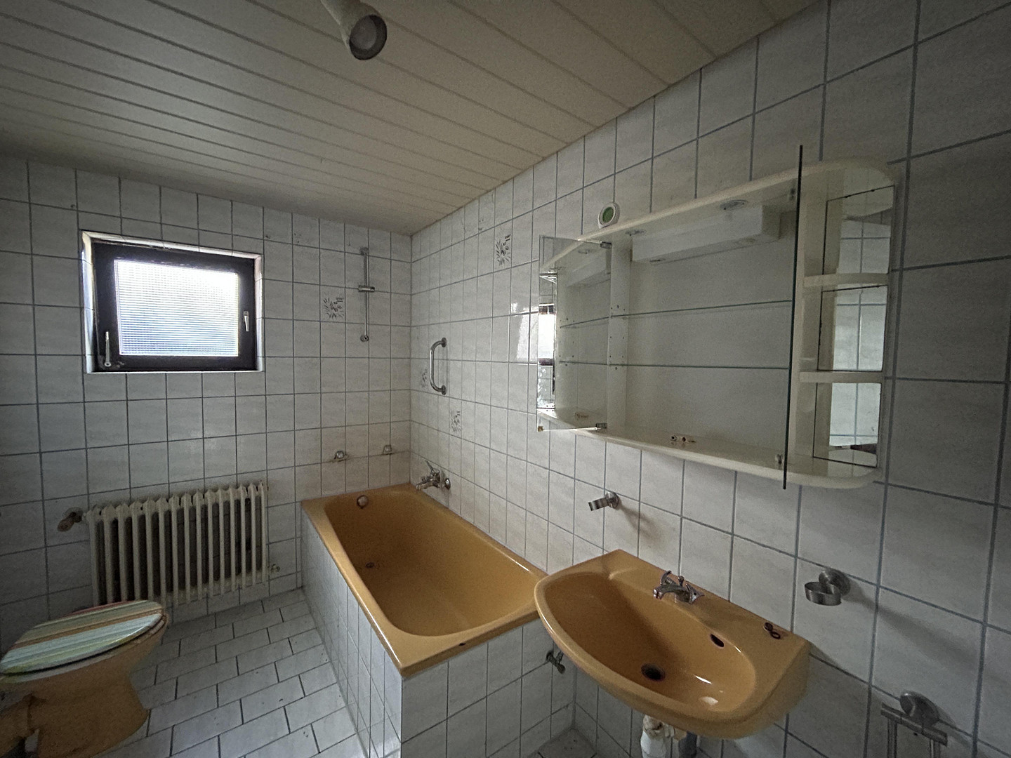 1–2 Familienhaus mit Einliegerwohnung, Kamin & großem Garten – sofort frei – Herbrechtingen – Vorschaubild 21