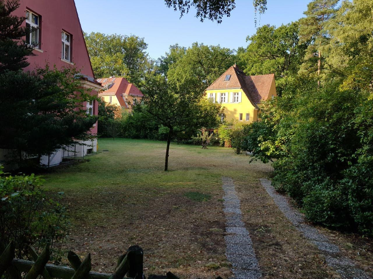 Charmante Doppelhaushälfte mit großem Garten in Frohnau – Berlin(Frohnau) – Vorschaubild 3