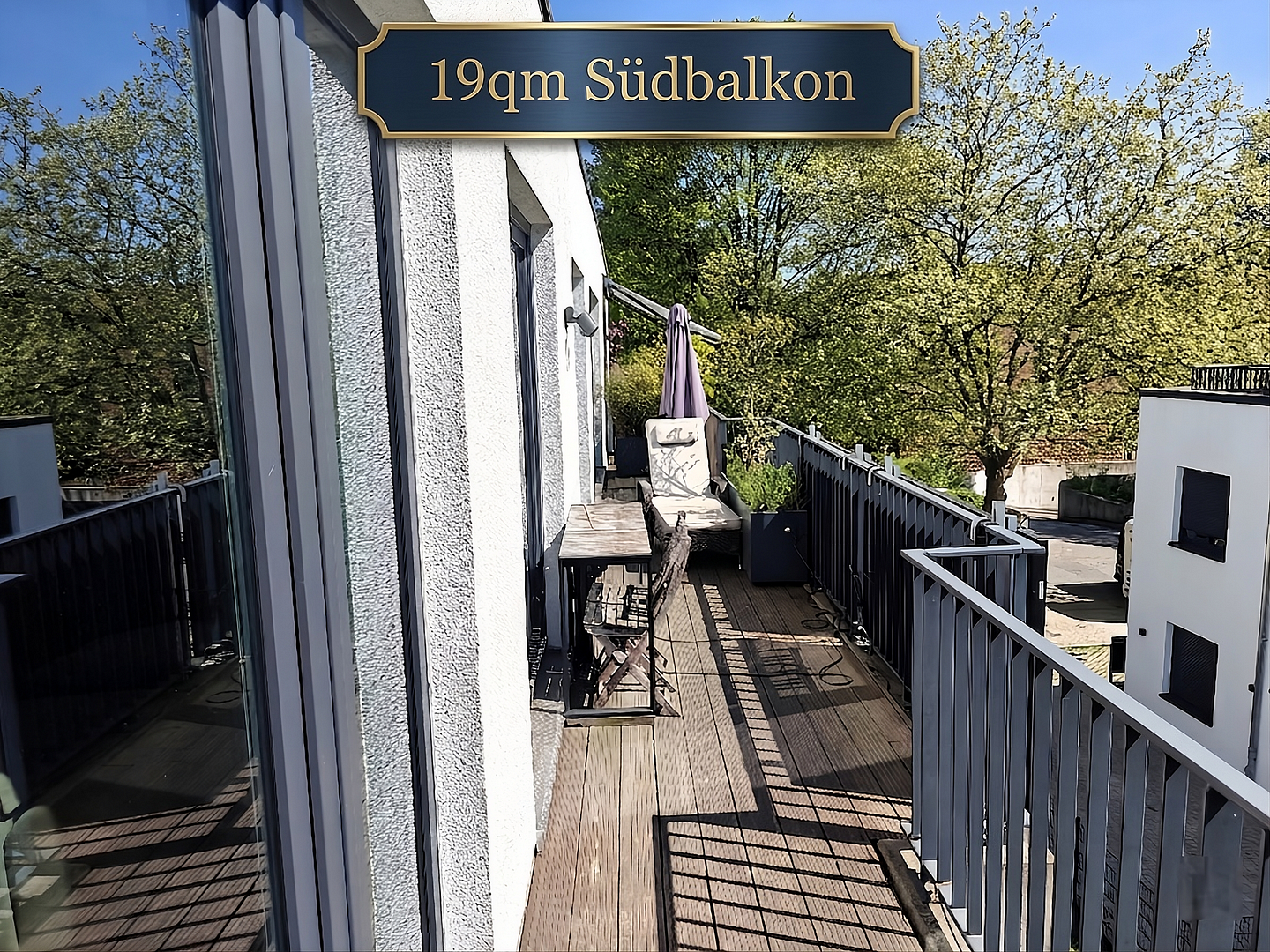 Exklusives Raumkonzept: En-suite Bad, Ankleidezimmer & großer Süd-Balkon in sonnigem Smart Home – Hamburg(Stellingen) – Vorschaubild 9