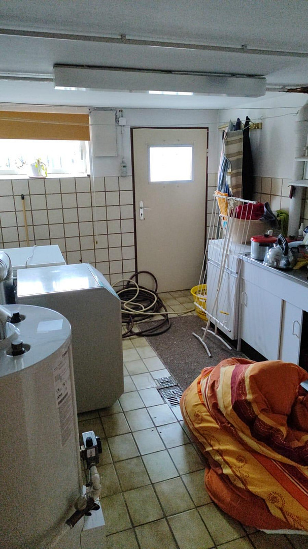 Reihenendhaus mit großem Grundstück, Keller und zwei Garagen – Lemgo(Laubke) – Vorschaubild 23
