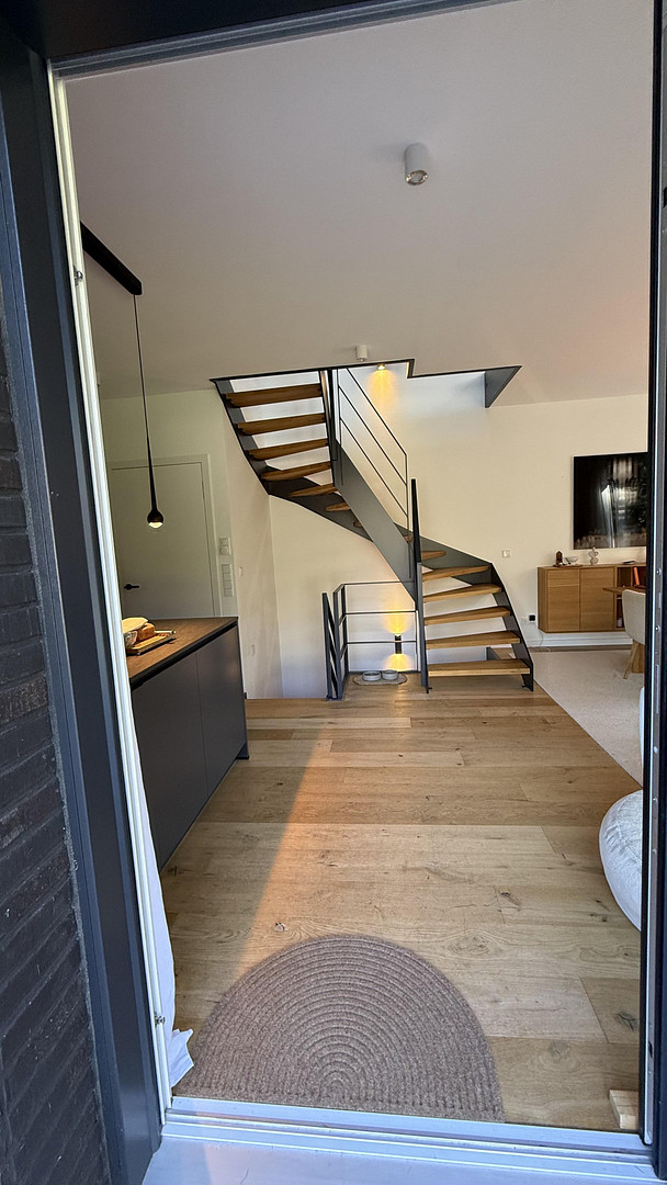 Modernes Endhaus am Brabandkanal mit großem Garten, Dachterrasse und Wellnessbereich – Am Brabandkanal 5d, 22297 Hamburg(Alsterdorf) – Vorschaubild 12
