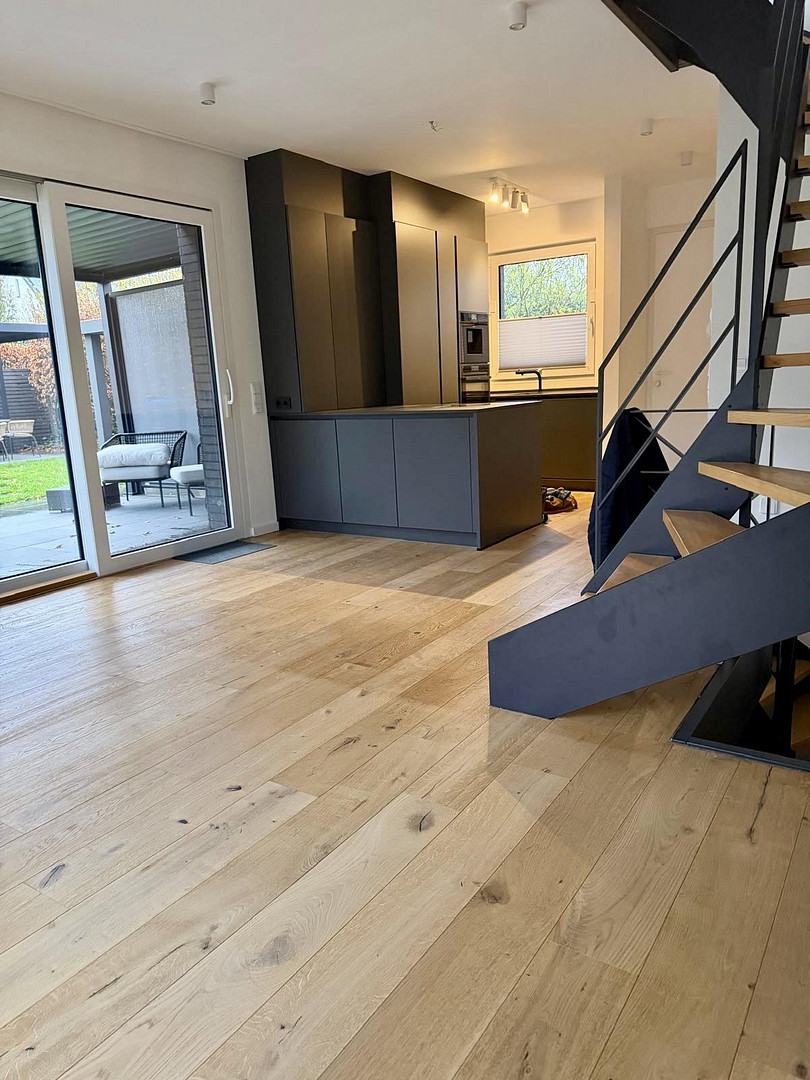 Modernes Endhaus am Brabandkanal mit großem Garten, Dachterrasse und Wellnessbereich – Am Brabandkanal 5d, 22297 Hamburg(Alsterdorf) – Vorschaubild 14