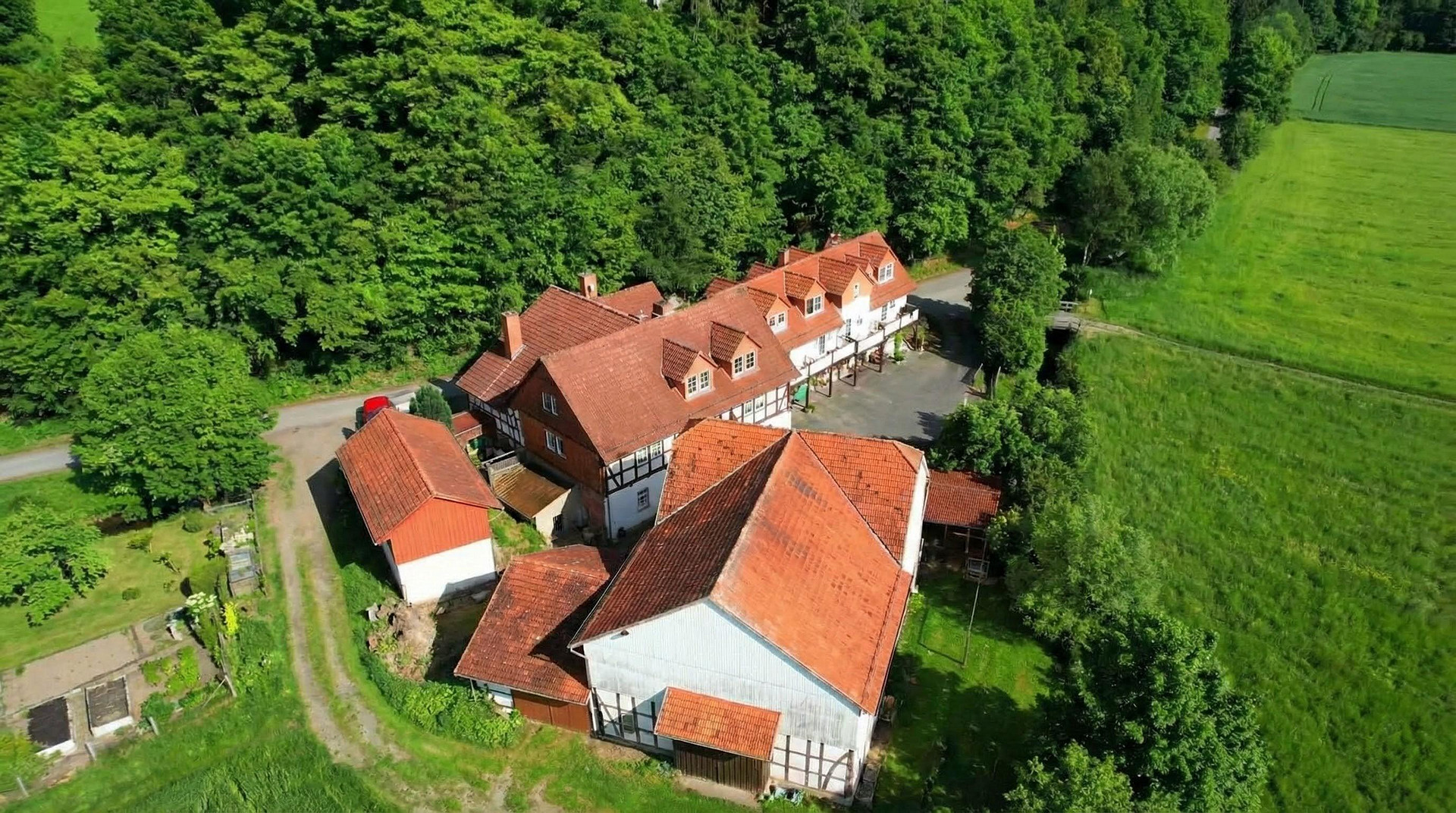 Kulturdenkmal Liedemühle - Alleinlage mit eigener Wasserkraft – Liedemühle 1, 36286 Neuenstein – Vorschaubild 3