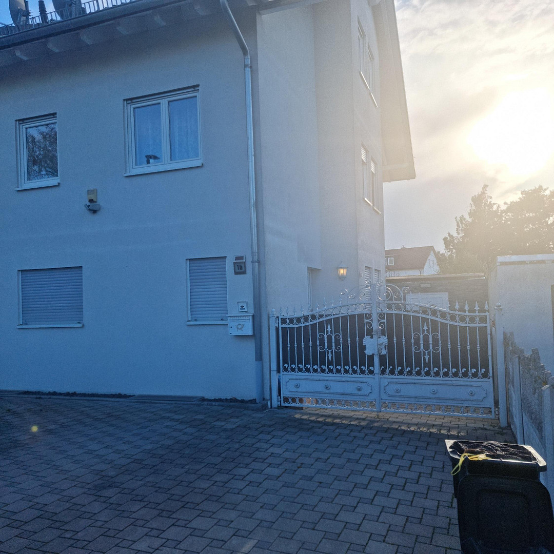 Hochwertige & Moderne Doppelhaushälfte in Pforzheim, Wilferdinger Höhe zu verkaufen