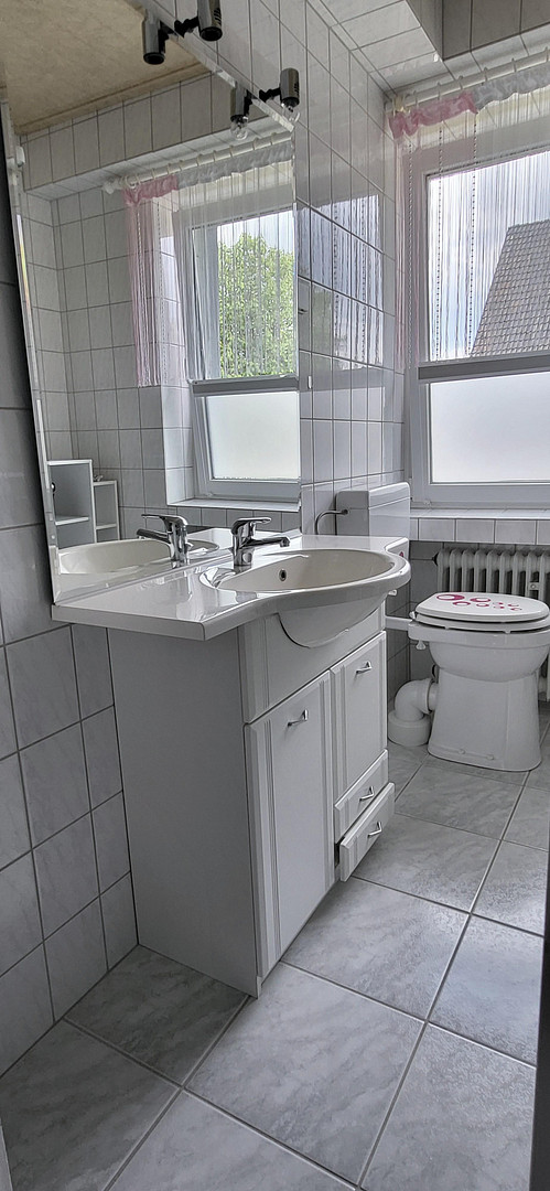 Gepflegtes Zweifamilienhaus in Toplage von Peine – viel Platz, Garten & Entwicklungspotenzial – Kattenhagen 8, 31224 Peine – Vorschaubild 10
