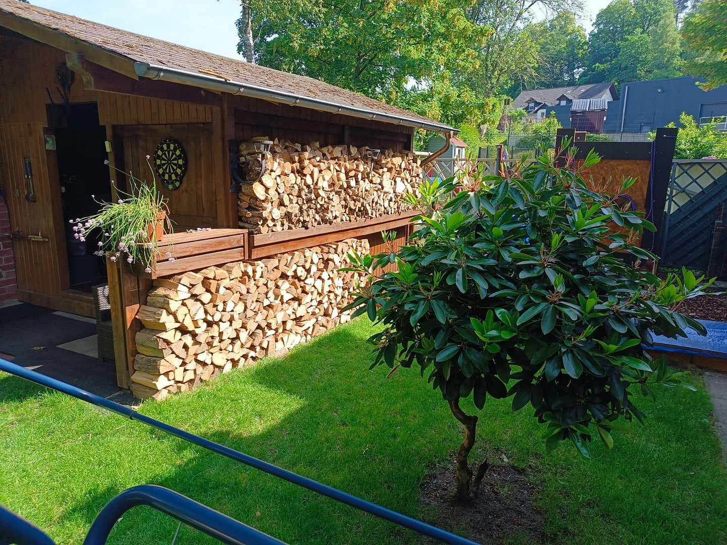 Privat & ruhig Eigentumswohnung im Zweifamilienhaus (EG+DG)  | 103 m² Garten + Terrasse | 103 m² – Siegen(Eiserfeld) – Vorschaubild 2