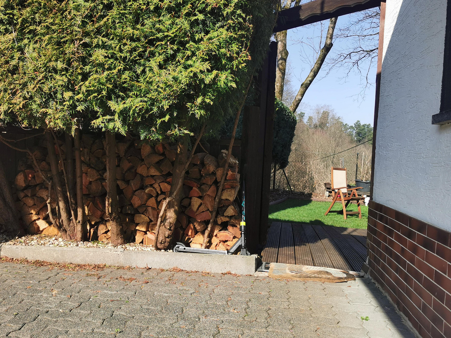 Privat & ruhig Eigentumswohnung im Zweifamilienhaus (EG+DG)  | 103 m² Garten + Terrasse | 103 m² – Siegen(Eiserfeld) – Vorschaubild 8