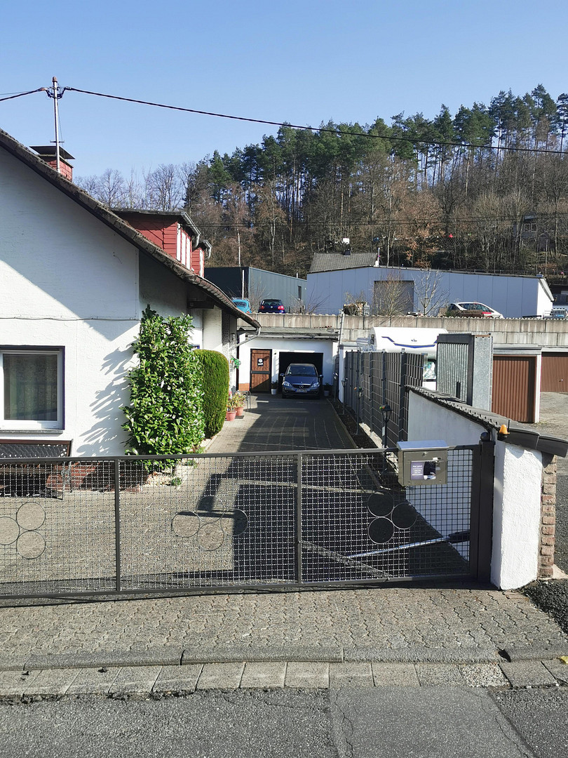 Privat & ruhig Eigentumswohnung im Zweifamilienhaus (EG+DG)  | 103 m² Garten + Terrasse | 103 m² – Siegen(Eiserfeld) – Vorschaubild 6