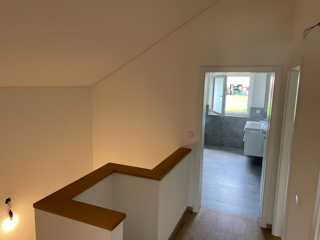 Sehr schönes Reihenhaus BJ24 - Massivbau - Wärmepumpe - PV - Garage - EBK – Wehratalstrasse 31c, 79664 Wehr(Öflingen) – Vorschaubild 21