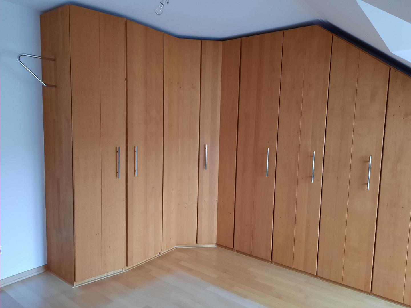 Schöne 3-Zimmer-DG-Wohnung in München-Daglfing – Burgauerstraße 124, 81929 München(Daglfing) – Vorschaubild 13