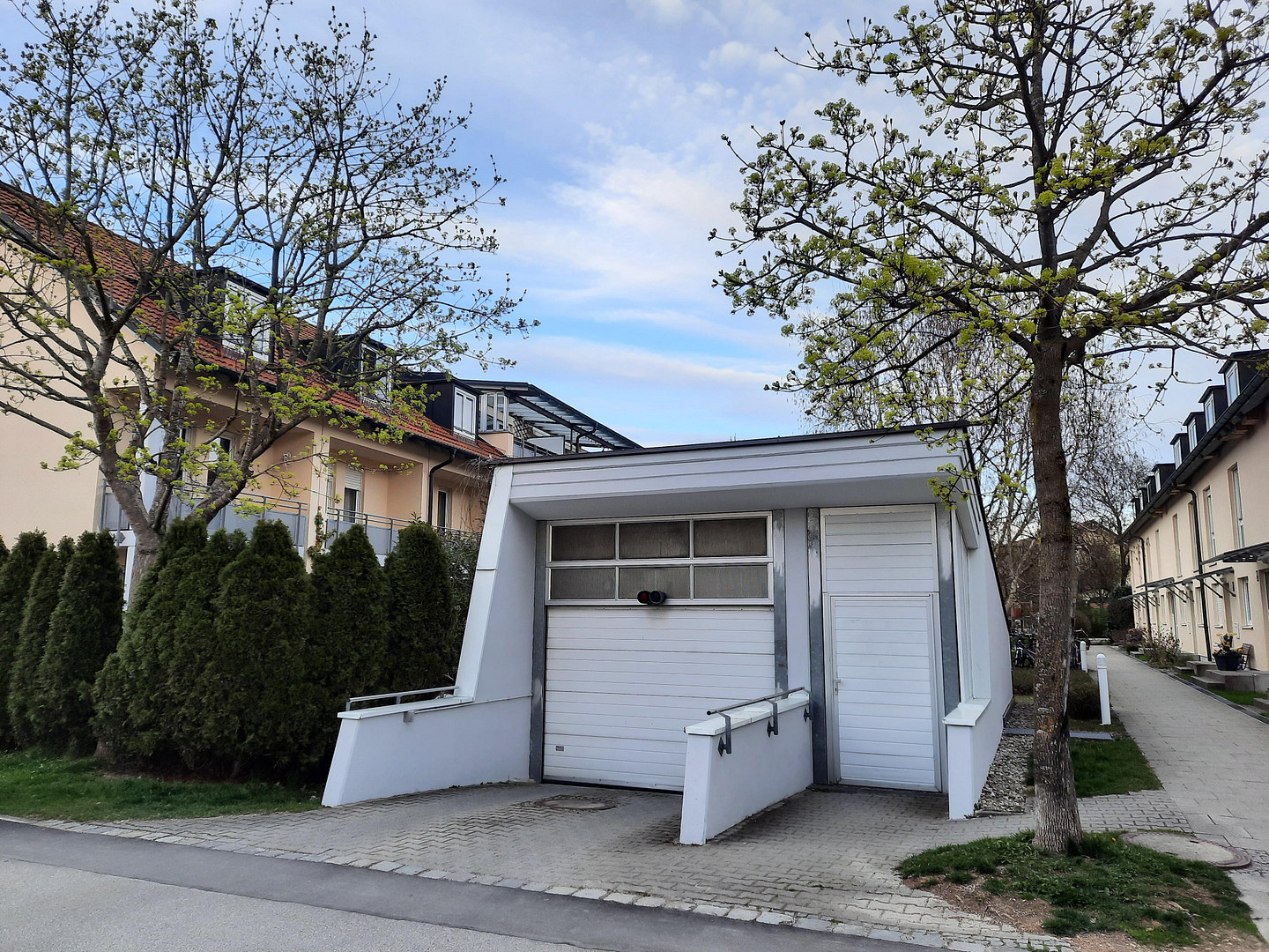 Schöne 3-Zimmer-DG-Wohnung in München-Daglfing – Burgauerstraße 124, 81929 München(Daglfing) – Vorschaubild 17