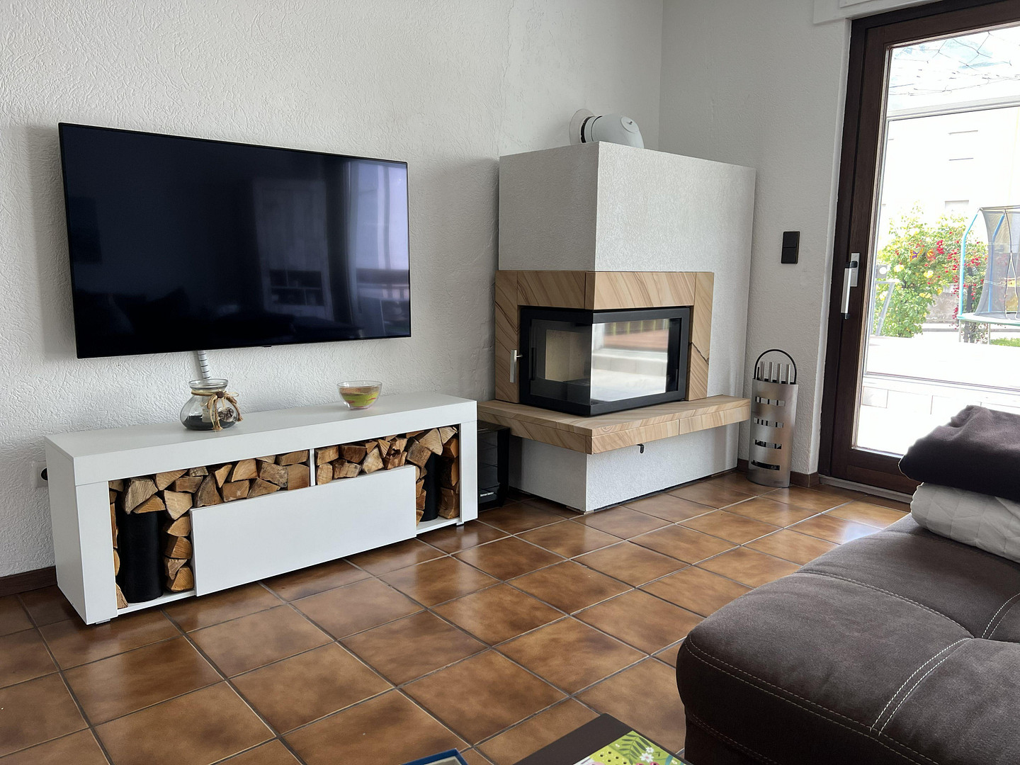 von Privat: Doppelhaushälfte mit Wintergarten, Kamin, Photovoltaik,… – Bergstr. 4a, 76327 Pfinztal(Wöschbach) – Vorschaubild 3