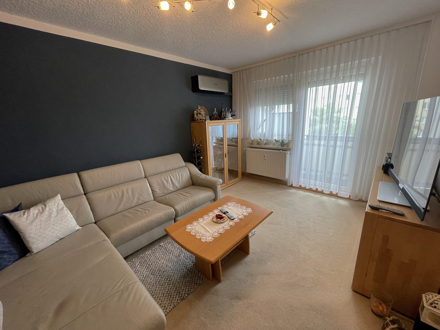 4-Z Wohnung mit Balkon, Einbauküche, el. Außenjalousien, Klima-Splitt Gerät PROVISIONSFREI – Leipzig(Mockau-Nord) – Vorschaubild 11