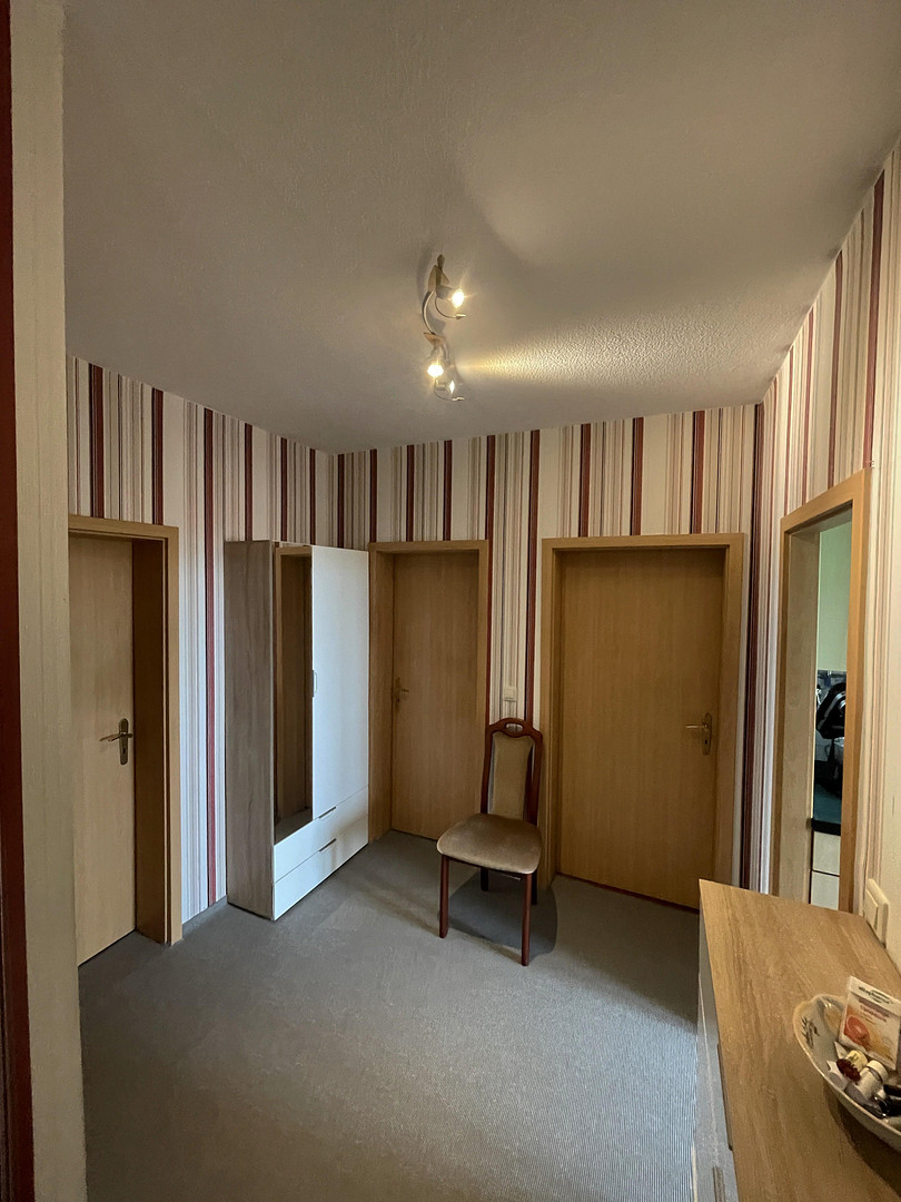 4-Z Wohnung mit Balkon, Einbauküche, el. Außenjalousien, Klima-Splitt Gerät PROVISIONSFREI – Leipzig(Mockau-Nord) – Vorschaubild 6