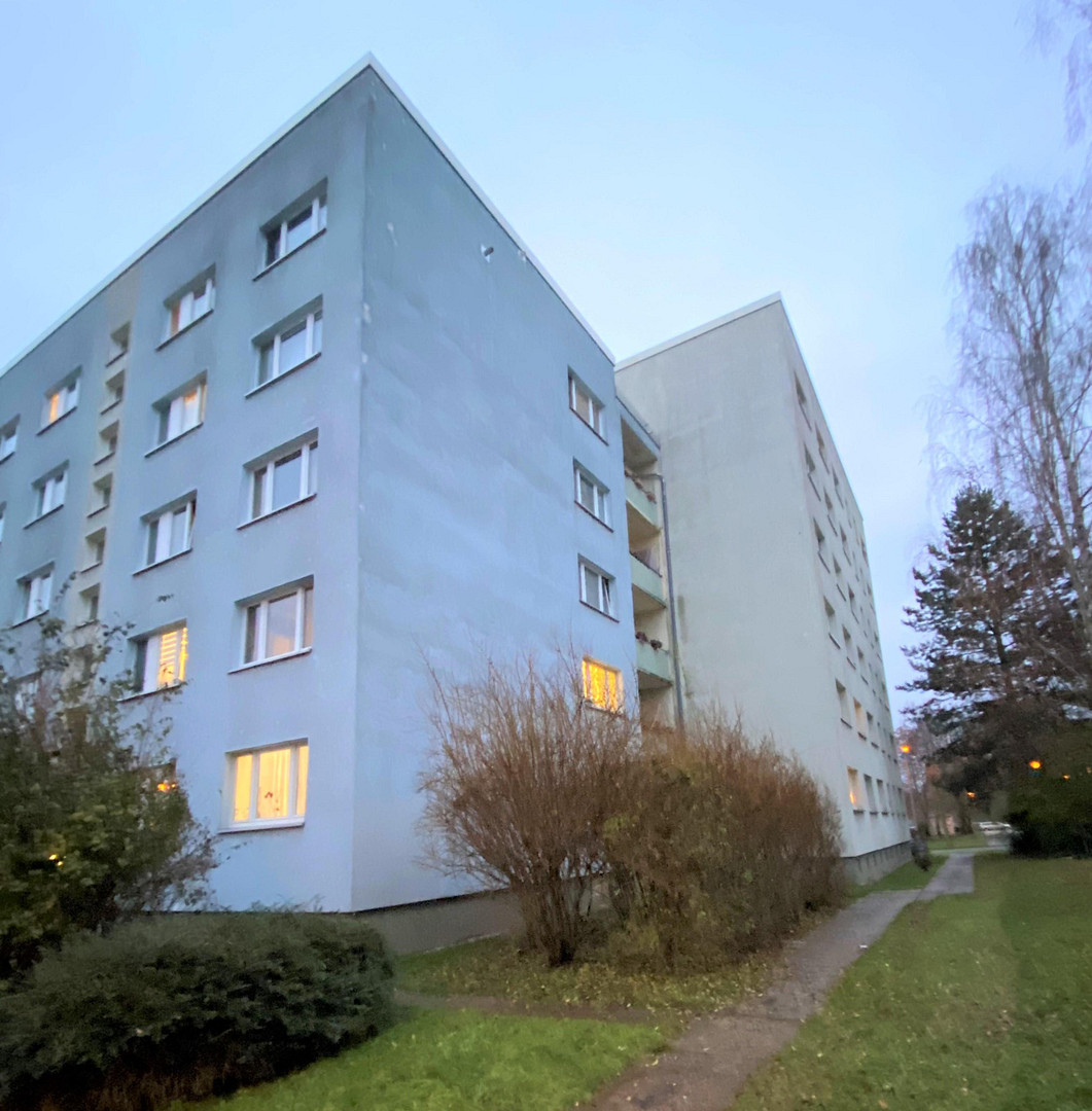 4-Z Wohnung mit Balkon, Einbauküche, el. Außenjalousien, Klima-Splitt Gerät PROVISIONSFREI – Leipzig(Mockau-Nord) – Vorschaubild 15