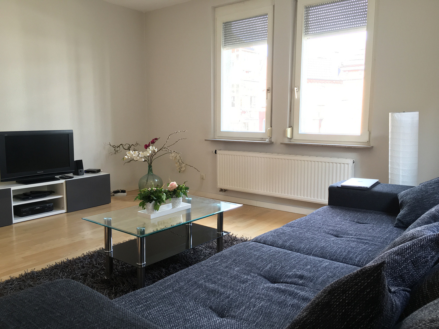 Charmante 3,5 Zimmer- Altbau-Wohnung mit Gartenanteil in begehrter Lage Killesberg/Feuerbach – Stuttgart(Feuerbach) – Vorschaubild 2