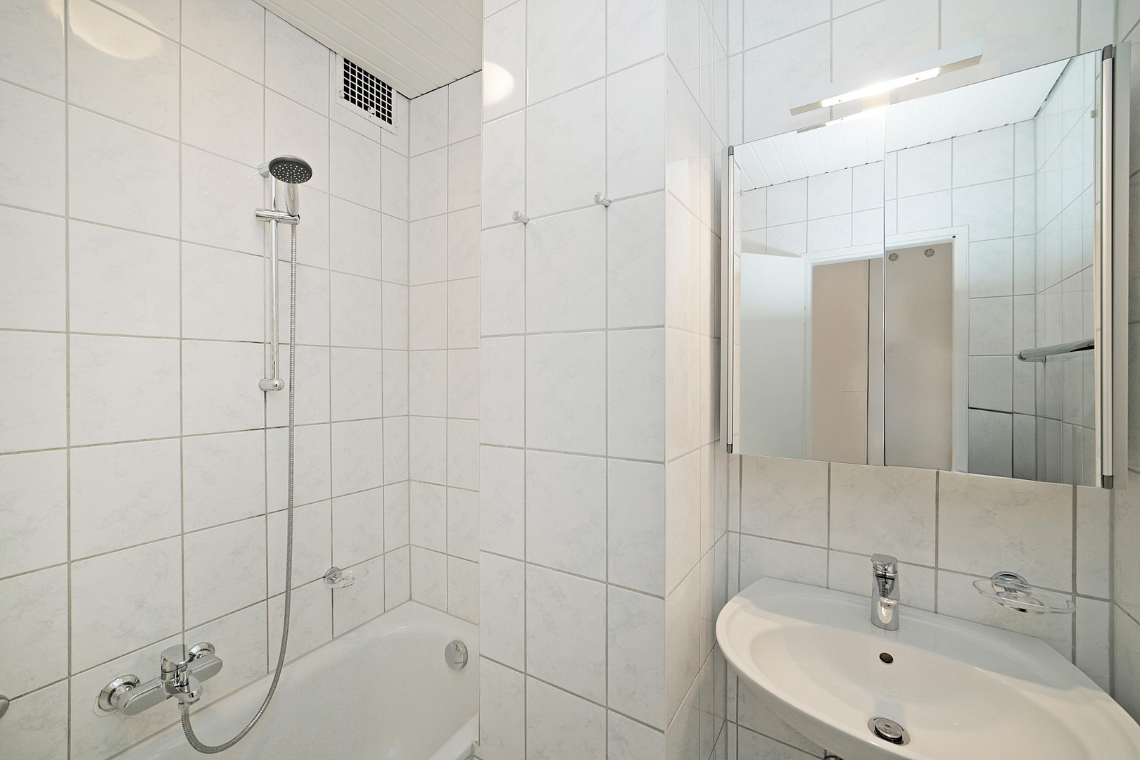 Urbane Wohnidylle im Vinzenzviertel - 3 Zimmer mit Altbauflair und Potential – Hedwigstrasse xx, 80636 München(Neuhausen) – Vorschaubild 14
