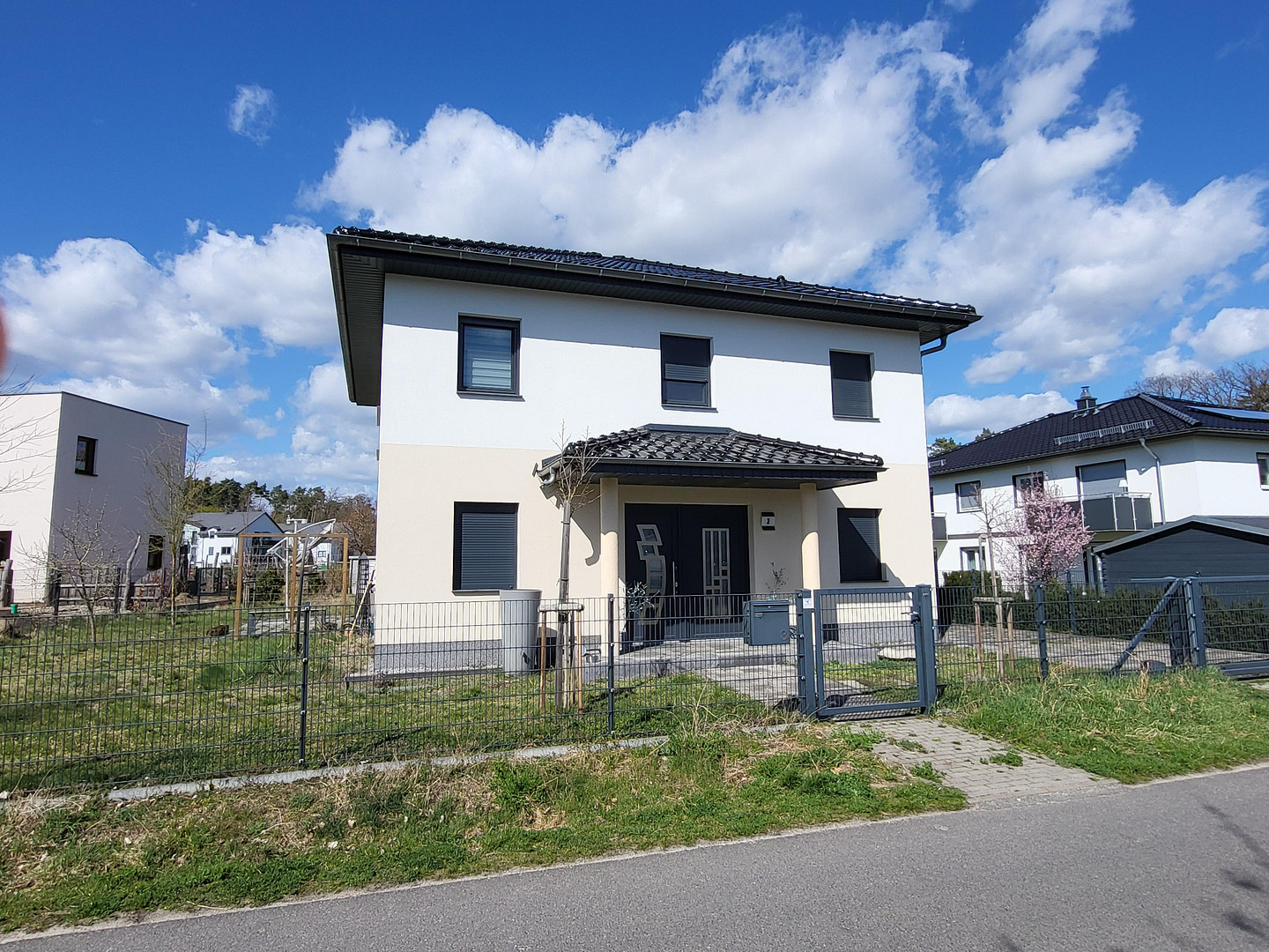 Moderne Stadtvilla Bad Saarow Pieskow – Am Lärchengrund 3, 15526 Bad Saarow – Vorschaubild 2