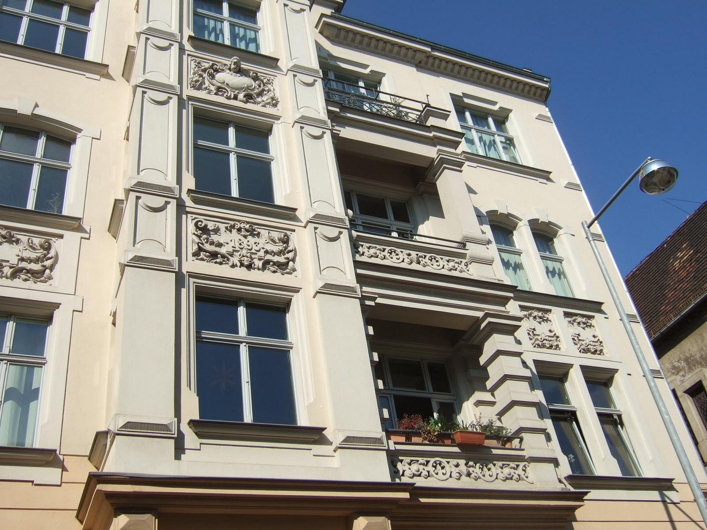 Hohe Rendite durch Schönheit - Mehrfamilienhaus in Stil der Neorenaissance - 8 Wohnungen – 39104 Magdeburg(Buckau) – Vorschaubild 8