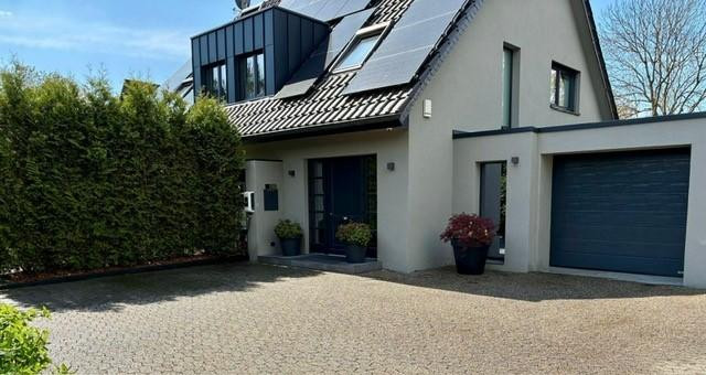 Energieeffizientes & Stilvolles Einfamilienhaus mit Süd-/Westausrichtung – Krefeld(Bockum) – Vorschaubild 2