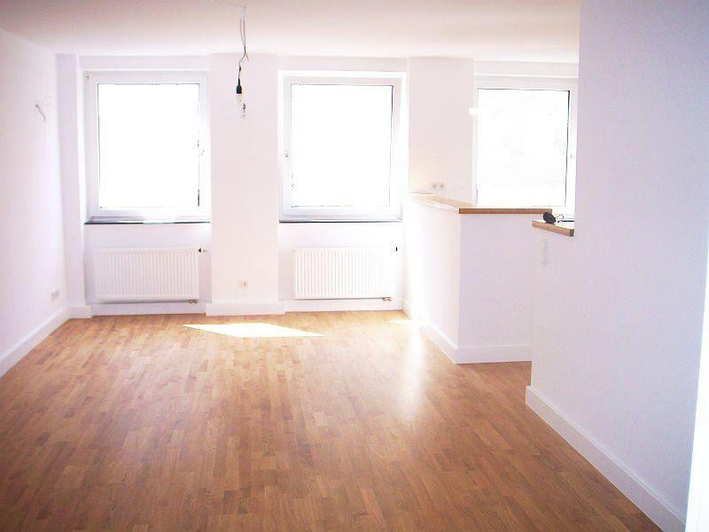 Betongold am Stadtgarten: Hochprofitable 3-Raum-Balkonwohnung – Köln(Innenstadt) – Vorschaubild 2