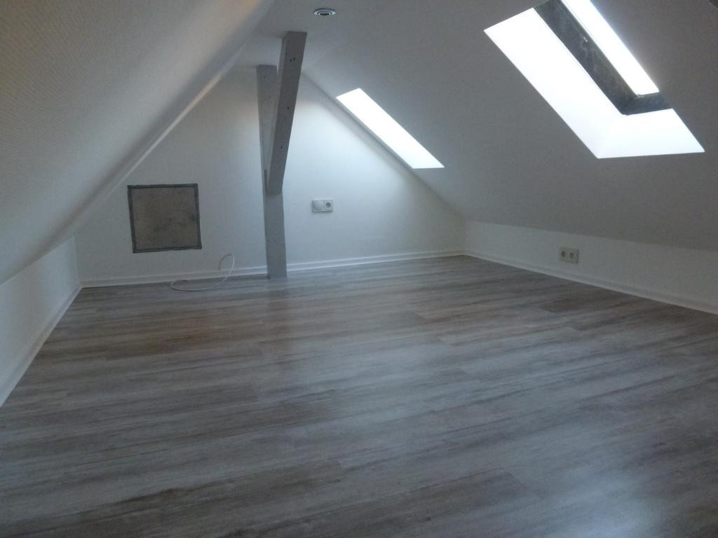 WG-geeignete 3-Zimmer-Wohnung mit Galerie im Denkmal – zentral Pforzheim Nordstadt – Kapitalanlage – Heinrich-Wieland-Allee 2, 75177 Pforzheim – Vorschaubild 15