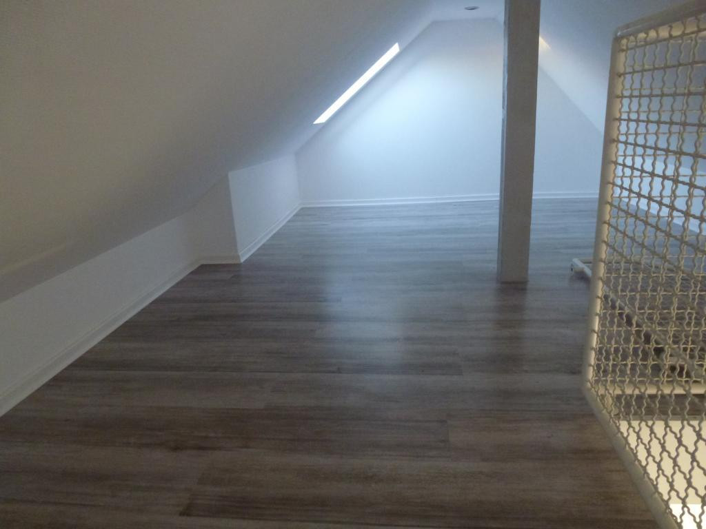 WG-geeignete 3-Zimmer-Wohnung mit Galerie im Denkmal – zentral Pforzheim Nordstadt – Kapitalanlage – Heinrich-Wieland-Allee 2, 75177 Pforzheim – Vorschaubild 16