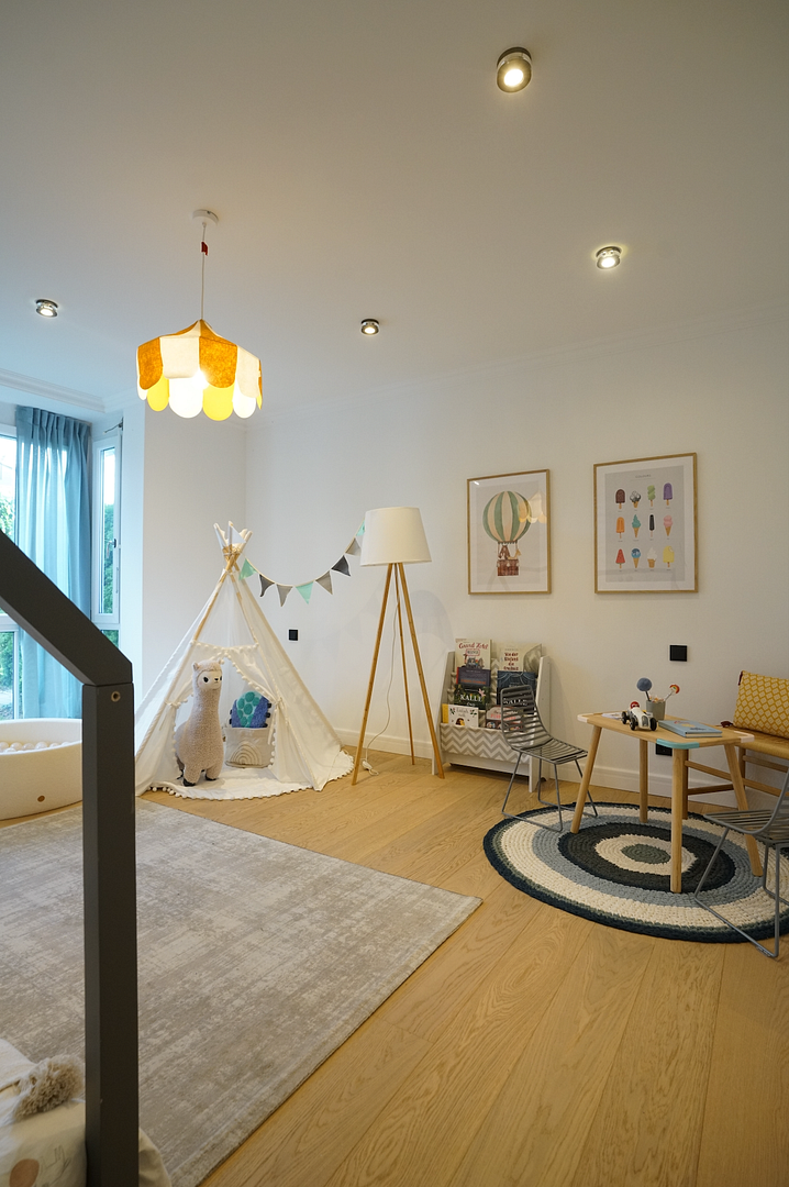 Von privat: Sonnige, frisch renovierte 4,5-Zi-Gartenwohnung in begehrter Lage v. Bogenhausen-Denning – München(Denning) – Vorschaubild 7
