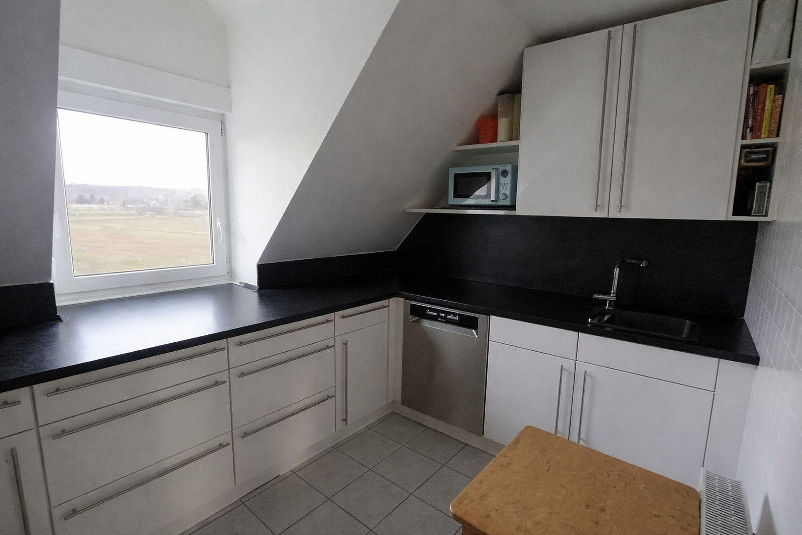 Dresden-Cossebaude - provisionsfrei: Attraktive 4,5-Raum Maisonette-Wohnung mit Balkon – Kolpingstraße 14, 1156 Dresden(Cossebaude) – Vorschaubild 8