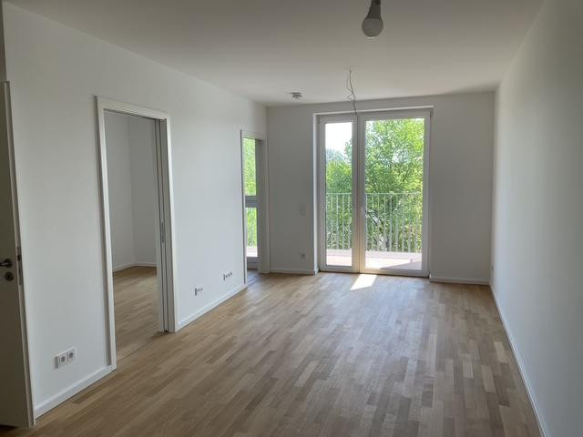 Neubau-Erstbezug im 5. OG – 2-Zimmer mit Balkon & Blick ins Grüne in aufstrebendem Quartier – Marckmannstraße 59, 20539 Hamburg Rothenburgsort(Rothenburgsort) – Vorschaubild 2