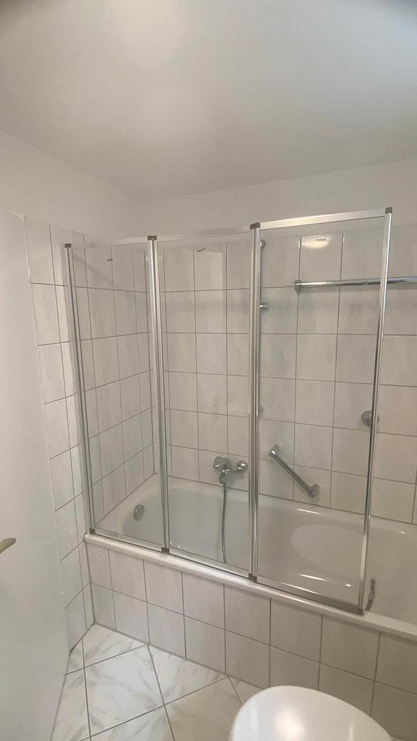 Lichtdurchflutete, 2-Zimmer-Wohnung mit traumhaftem Wintergarten & Gartenzugang in D-Lohausen – Düsseldorf(Lohausen) – Vorschaubild 29