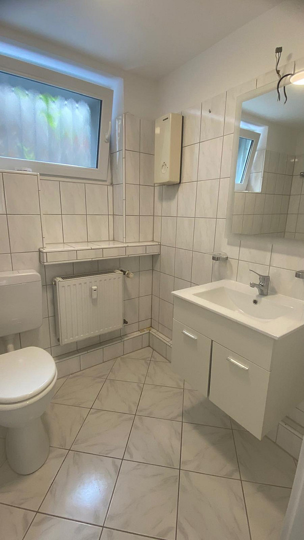 Lichtdurchflutete, 2-Zimmer-Wohnung mit traumhaftem Wintergarten & Gartenzugang in D-Lohausen – Düsseldorf(Lohausen) – Vorschaubild 28