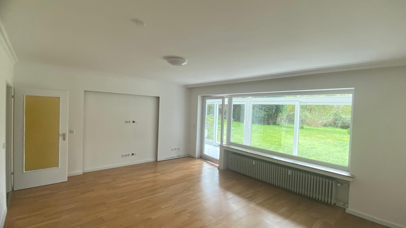 Lichtdurchflutete, 2-Zimmer-Wohnung mit traumhaftem Wintergarten & Gartenzugang in D-Lohausen – Düsseldorf(Lohausen) – Vorschaubild 5